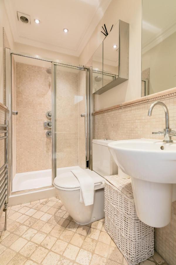 Beautiful 4 Bedroom House Near Paddington Station 런던 외부 사진